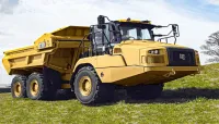 Tombereaux CATERPILLAR 730